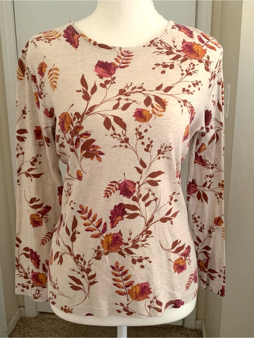 Croft & Barrow The Classic Tee Fall Floral Leaves Cotton M Long Sleeve Top